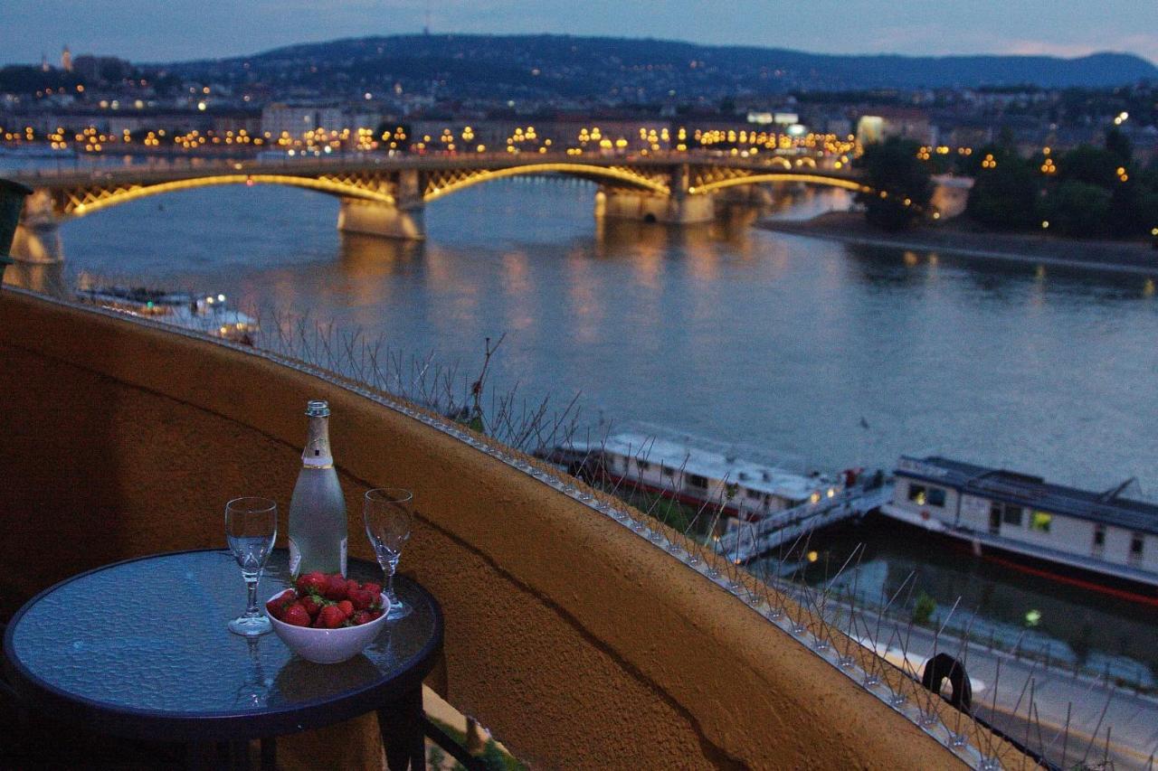 Riverside Gem In The City Center Budapest Exteriör bild